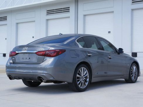 Used 2019 INFINITI Q50 Luxe w/ Essential Package (3.0T Luxe) image 12