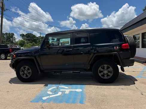 Used 2007 Toyota FJ Cruiser 4WD image 5