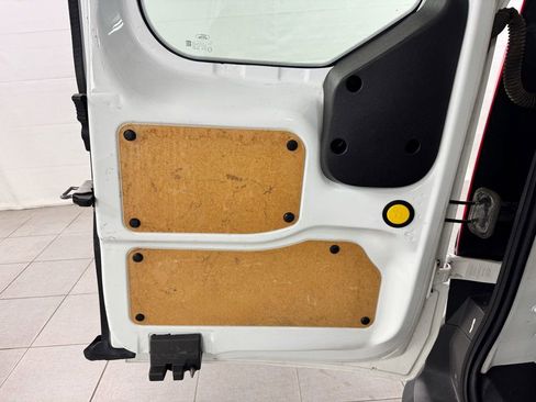 Used 2016 Ford Transit Connect XL FWD image 12