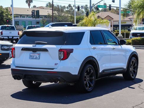 Certified 2022 Ford Explorer ST w/ Equipment Group 401A AWD/4WD image 4
