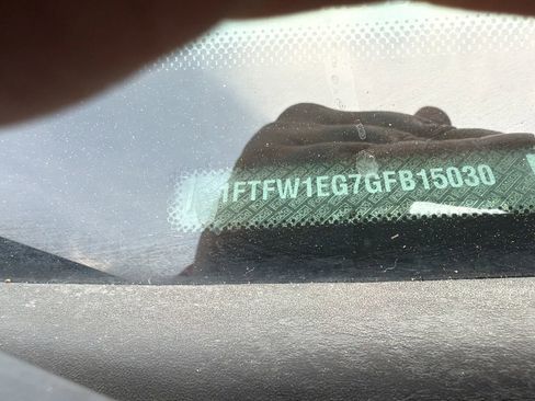 Used 2016 Ford F150 Lariat w/ Equipment Group 501A Mid image 32