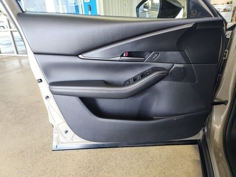 Used 2024 MAZDA CX-30 Carbon image 9