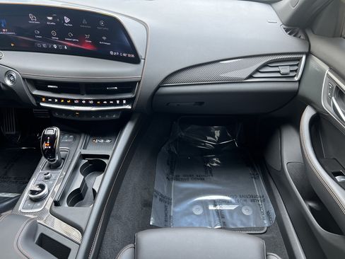 Used 2025 Cadillac CT5 V w/ Technology Package AWD/4WD image 35