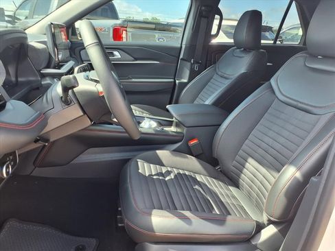 New 2026 Ford Explorer ST-Line w/ ST-Line Street Pack RWD image 9