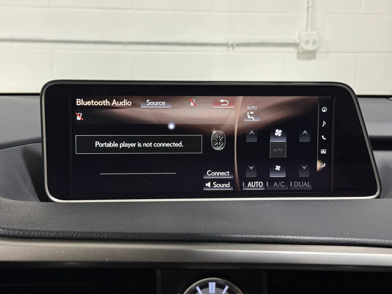 Used 2017 Lexus RX 350 AWD w/ Premium Package image 36