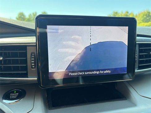 Used 2021 Ford Explorer XLT w/ Equipment Group 202A image 34