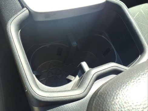 Used 2023 Toyota RAV4 XLE w/ Convenience Package FWD image 8