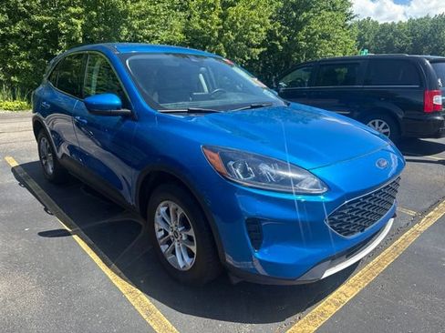 Used 2021 Ford Escape SE w/ Convenience Package AWD/4WD image 6