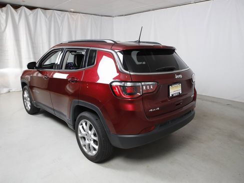 Used 2022 Jeep Compass Latitude image 22