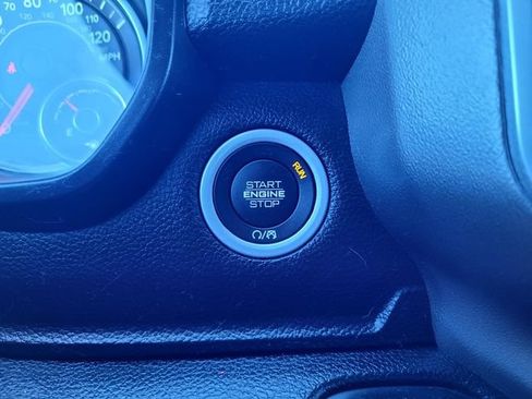 Used 2019 RAM 1500 Big Horn AWD/4WD image 19