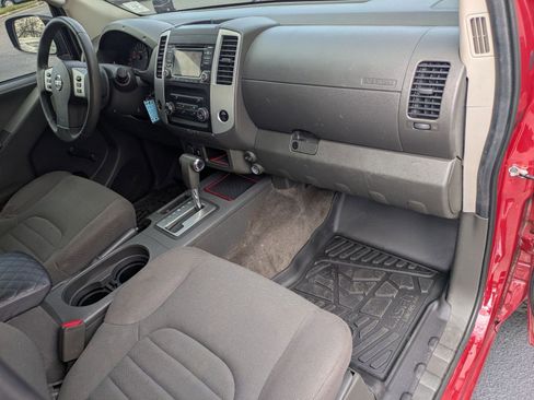 Used 2017 Nissan Frontier S image 18