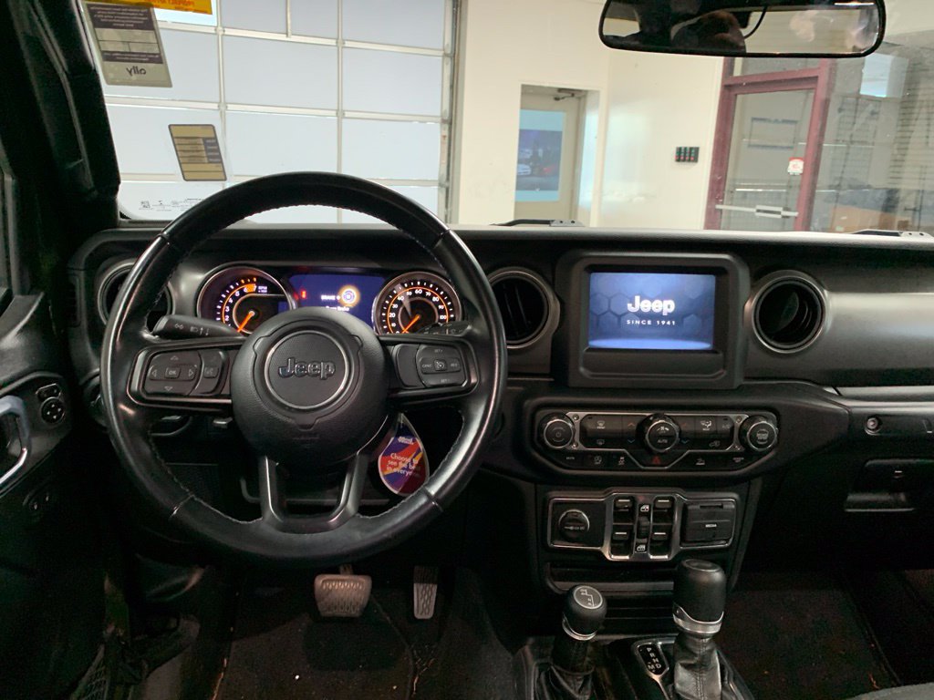 Used 2021 Jeep Wrangler Unlimited Sport AWD/4WD image 10