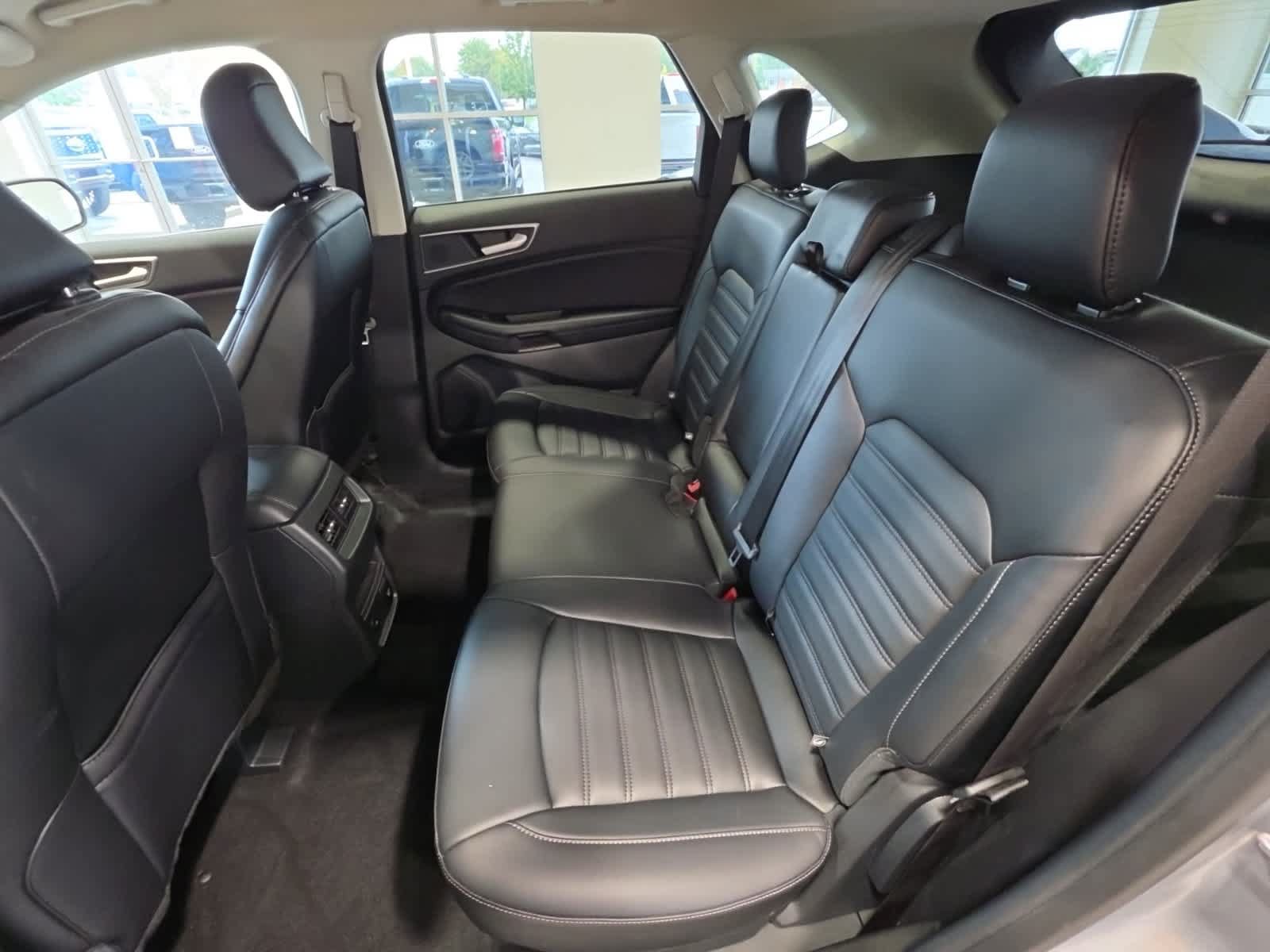 Used 2024 Ford Edge SEL w/ Convenience Package AWD/4WD image 30