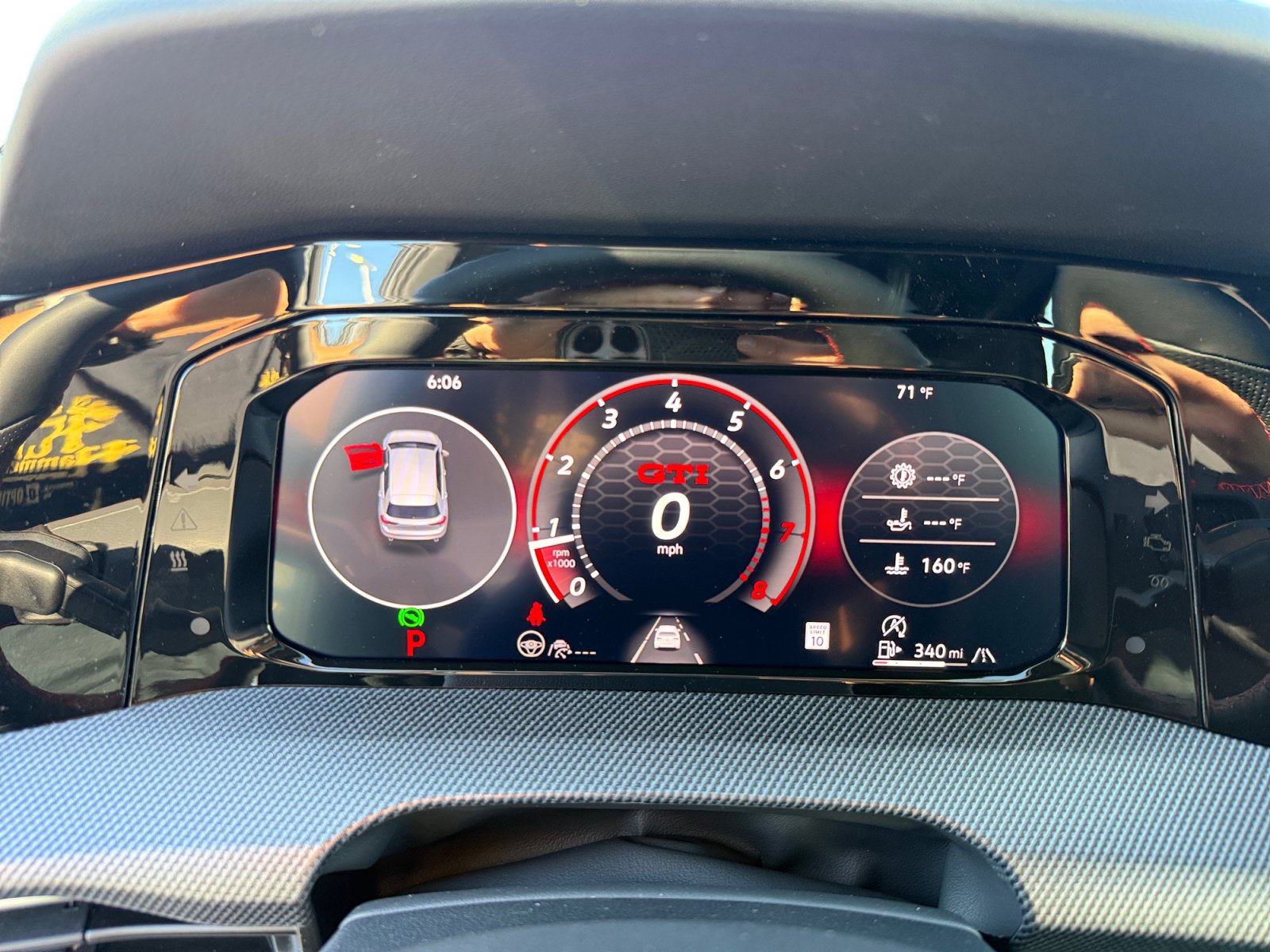 New 2026 Volkswagen GTI SE FWD image 11
