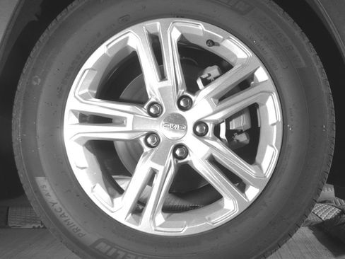 Used 2024 GMC Terrain SLE image 13