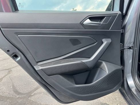 Used 2022 Volkswagen Jetta SE FWD image 15