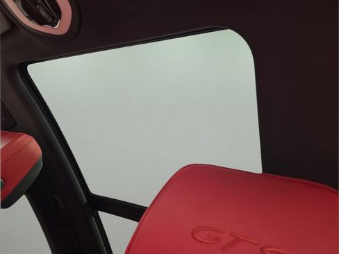 Used 2018 Porsche Macan GTS AWD/4WD image 14