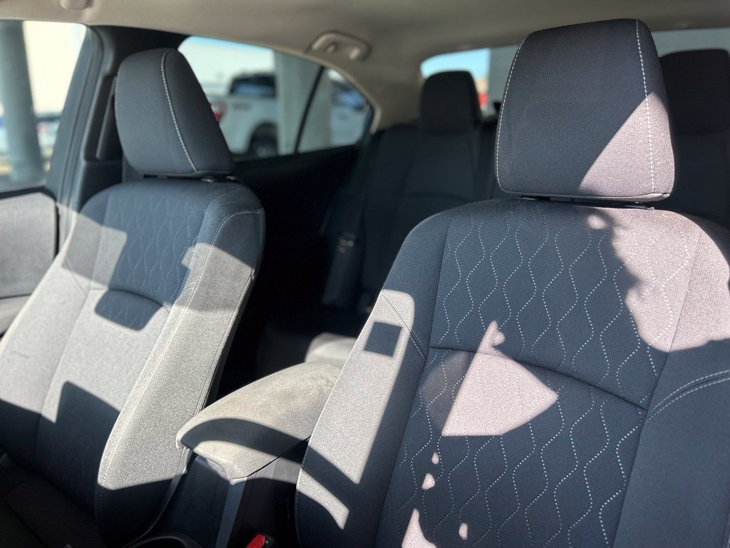 Used 2024 Toyota Corolla LE FWD image 11