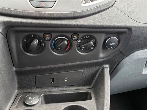 Used 2016 Ford Transit 150 XL RWD image 19