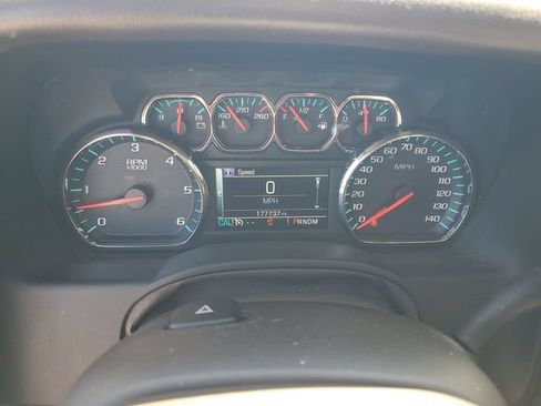 Used 2016 Chevrolet Suburban LTZ AWD/4WD image 14