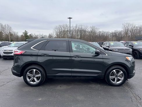 Used 2023 Ford Edge SEL w/ Convenience Package image 2