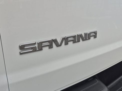 New 2026 GMC Savana 2500 w/ Driver Convenience Package RWD image 19