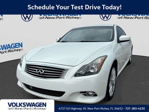 Used 2014 INFINITI Q60 Journey w/ Premium Package RWD image 1