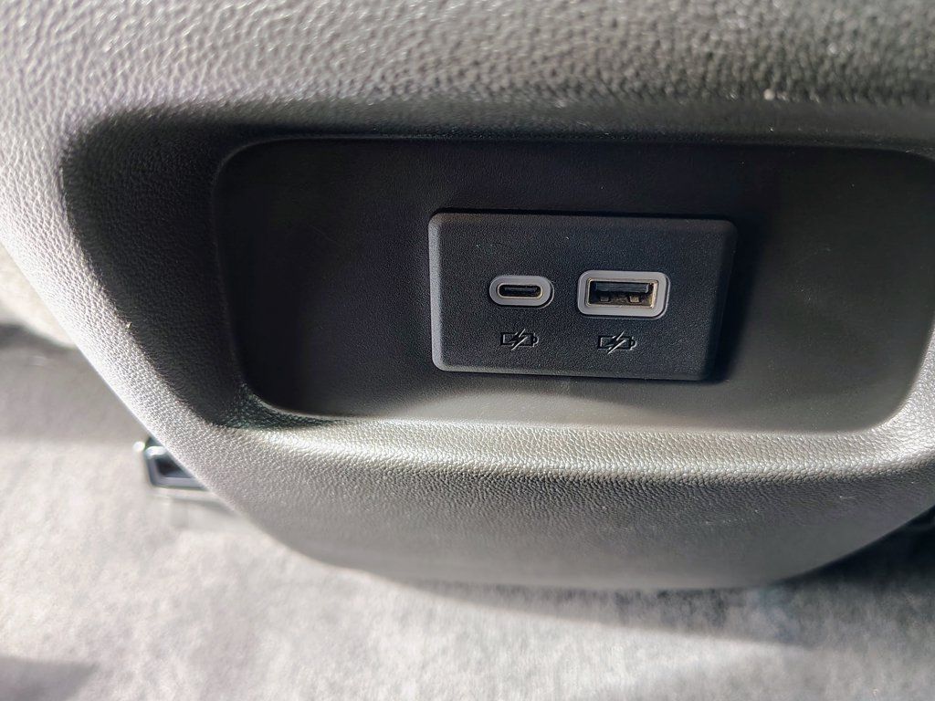Used 2023 Cadillac XT5 Sportv AWD/4WD image 36