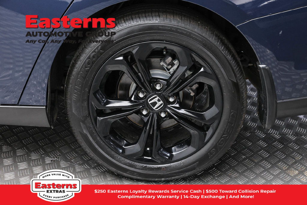 Used 2025 Honda Accord SE image 9
