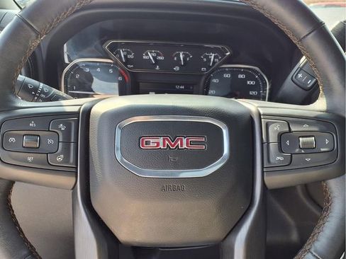 Used 2022 GMC Sierra 1500 AT4 w/ AT4 Premium Package image 20