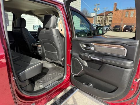 Used 2020 RAM 1500 Laramie image 18