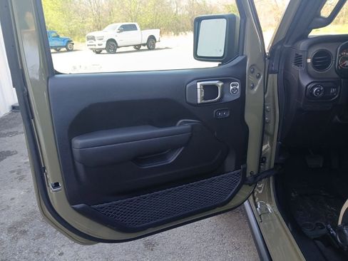 New 2026 Jeep Gladiator Willys image 24