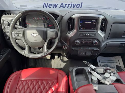Used 2023 Chevrolet Silverado 1500 Custom w/ LPO, Dark Essentials Package AWD/4WD image 6