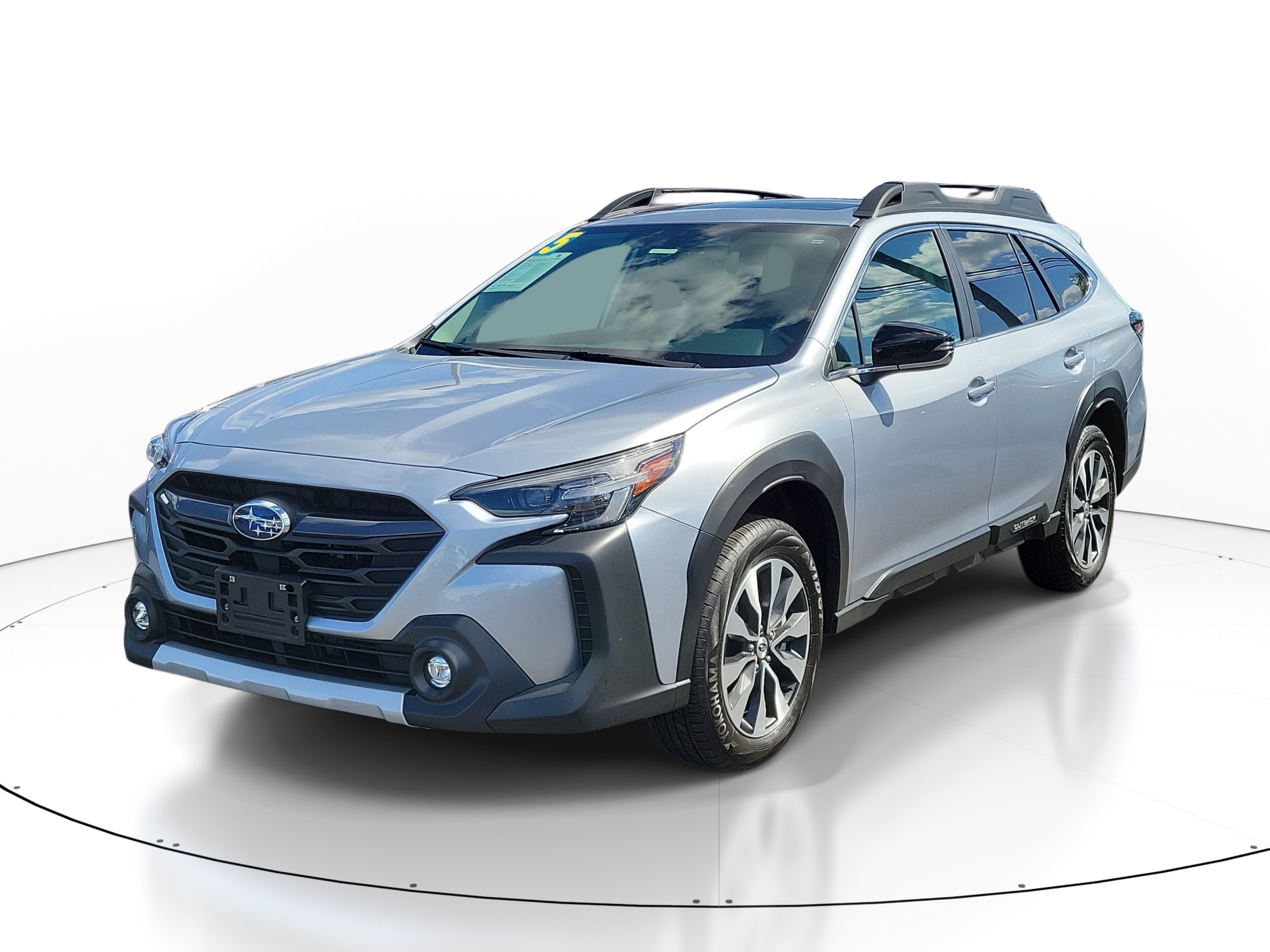 Certified 2025 Subaru Outback Limited XT AWD/4WD image 3