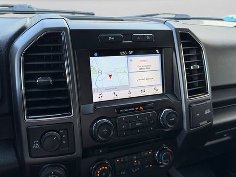 Used 2018 Ford F150 XLT w/ Equipment Group 302A Luxury AWD/4WD image 22
