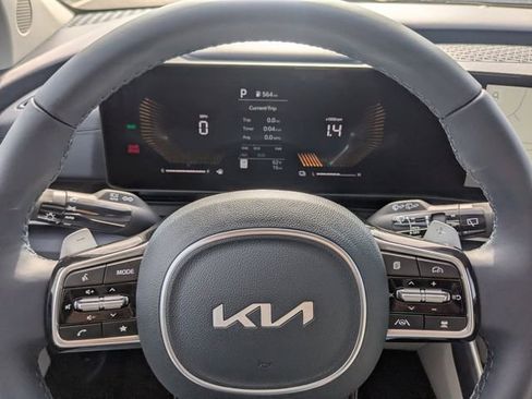 New 2026 Kia Carnival EX image 30