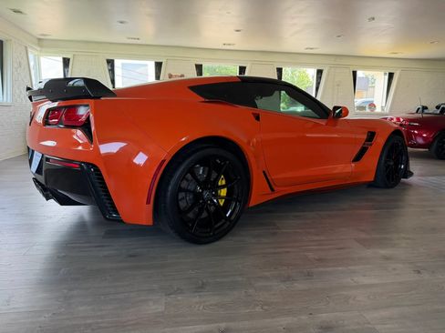 Used 2019 Chevrolet Corvette Grand Sport RWD image 4