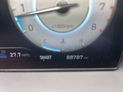 Used 2022 Hyundai Tucson Limited image 6