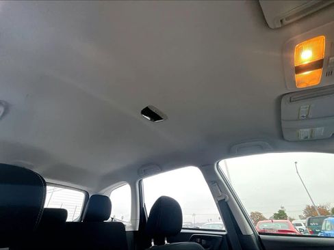 Used 2016 Subaru Forester 2.5i w/ Alloy Wheel Package image 13