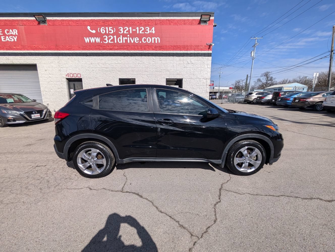 Used 2022 Honda HR-V LX image 5