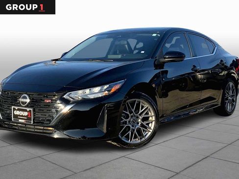 Used 2024 Nissan Sentra SR w/ SR Premium Package image 1