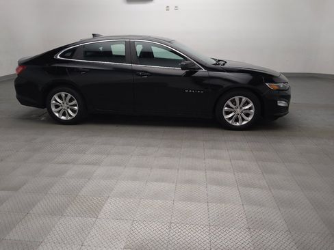 Used 2020 Chevrolet Malibu LT FWD image 11