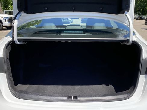 Used 2024 Toyota Corolla LE FWD image 13