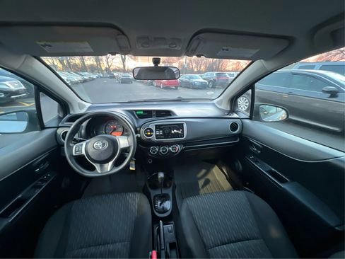 Used 2014 Toyota Yaris LE image 25