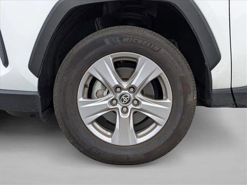 Certified 2025 Toyota RAV4 XLE image 22