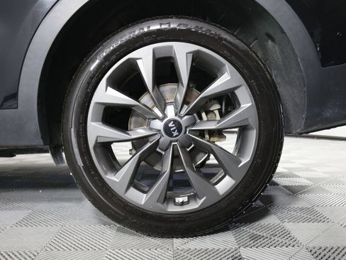 Used 2021 Kia Sorento EX w/ EX AWD X-Line Package image 8