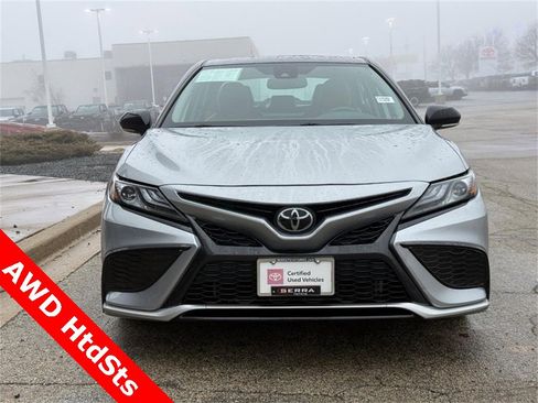 Used 2023 Toyota Camry XSE image 8
