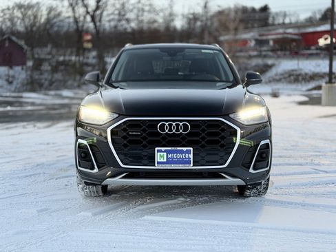 Used 2023 Audi Q5 2.0T Premium w/ Convenience Package image 10