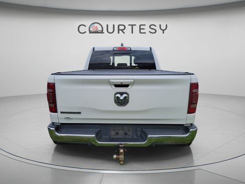 Used 2021 RAM 1500 Big Horn RWD image 16