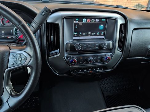 Used 2019 Chevrolet Silverado 2500 LT w/ LT Convenience Package image 19